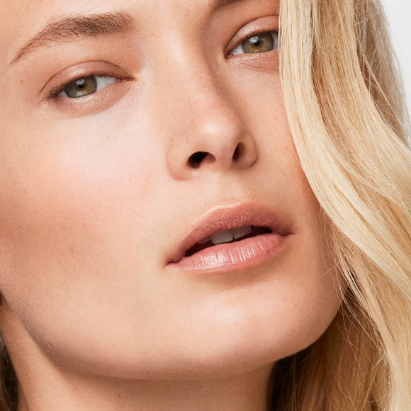 SquareRhands1_1160x1160_1